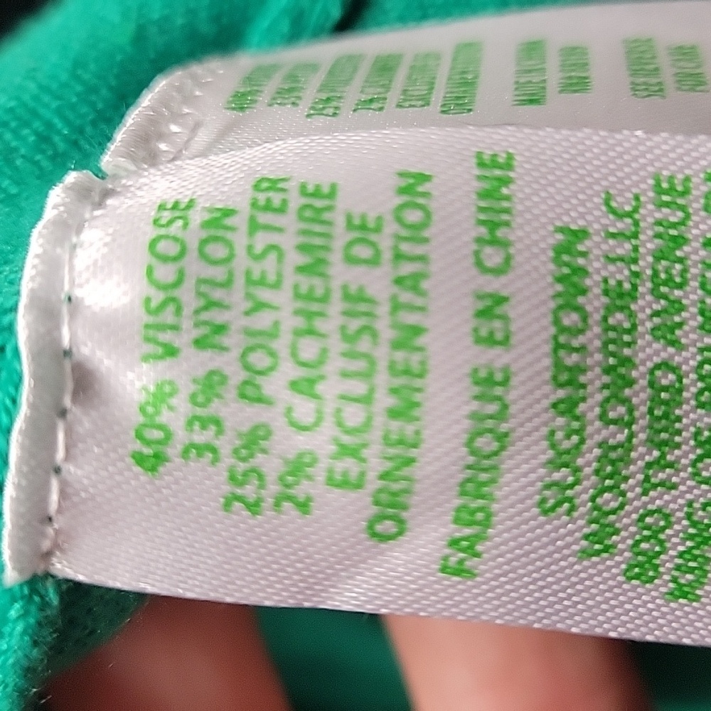 Lilly Pulitzer Kelly Green Sweater, fringed hem Striking color, M - Picture 9 of 11
